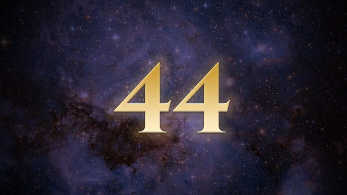 angel_a413-00032 Angel number 44 meaning
